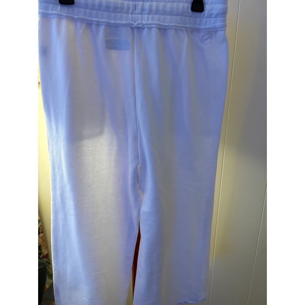 White Magellan Relaxed Fit Cotton Pants Sz Medium NWOT - Picture 4 of 8